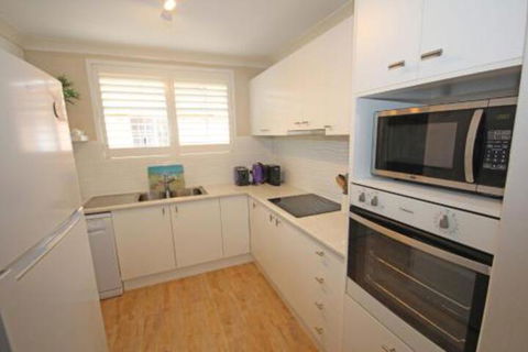 Annies Apartment - Accommodation in Brisbane 0