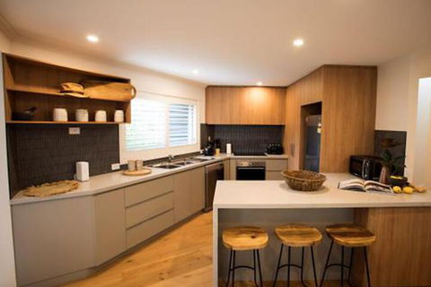 MONREPOS - Accommodation in Brisbane 0