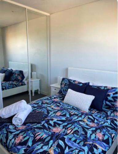 LOCATION LOCATION CITY VIEWS NETFLIX WIFI WINE - Accommodation in Brisbane 5