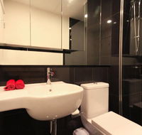Amazing Waterfront Apartment - Accommodation in Brisbane