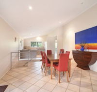 Beach Affair - 10 Callitris Crescent