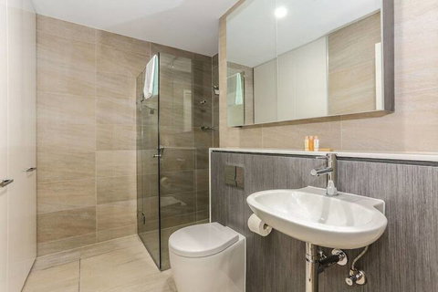 New Bright Apartment In Waterloo Near Park - Accommodation in Brisbane 6