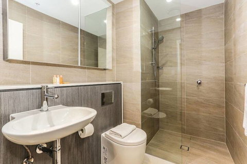 New Bright Apartment In Waterloo Near Park - Accommodation in Brisbane 4