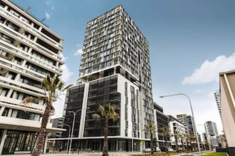 New Bright Apartment In Waterloo Near Park - Accommodation in Brisbane 0