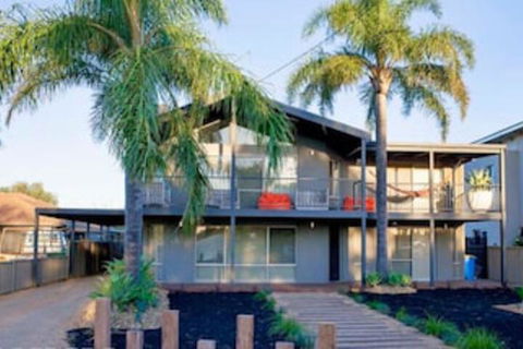 Paradise Waters - Yarrawonga - Accommodation in Brisbane 0