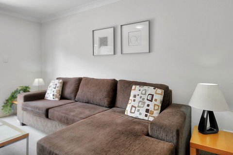 Airtrip Apartment On Russell St - Accommodation in Brisbane 4