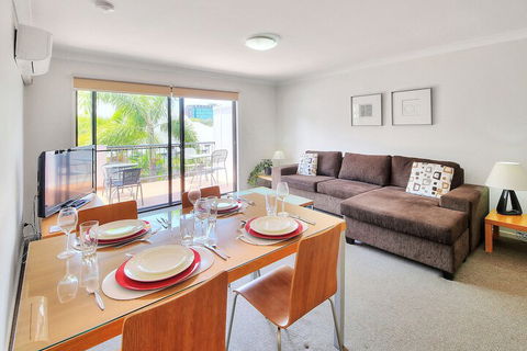 Airtrip Apartment On Russell St - Accommodation in Brisbane 2