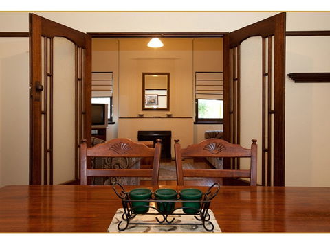 Fairholme Apartment - Accommodation in Brisbane 5