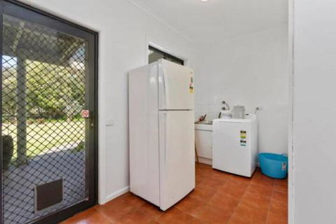 MERMAIDS On MARENGO Large Home With Wifi - Accommodation in Brisbane 5