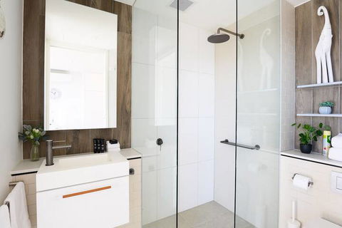 JUDD A Stylish Abode Awaits You - Accommodation in Brisbane 1