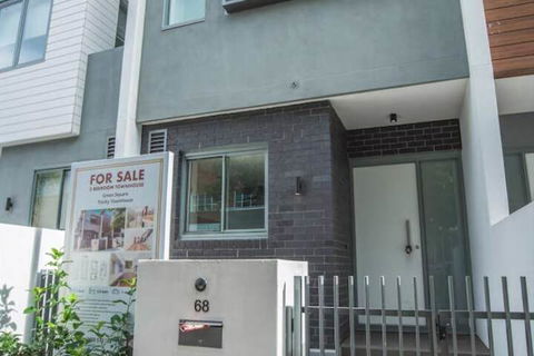 Amazing 3beds3bath Townhouse@rosebery - Accommodation in Brisbane 1