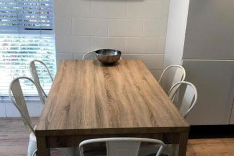 ALOHA At BLUEYS - Accommodation in Brisbane 2