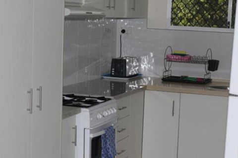 Froggy Hollow Holiday Cottage - Accommodation in Brisbane 2