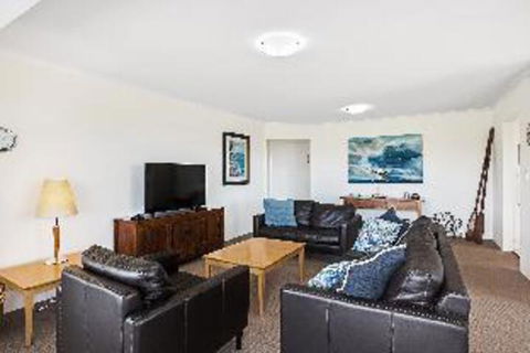 3 Bedroom Apartment Albacore Unit 6 12 Ondine Close - Accommodation in Brisbane 3