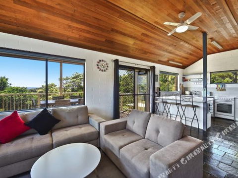 The Accommodation Group â€“ Greens Beach Retreat - Accommodation in Brisbane 6