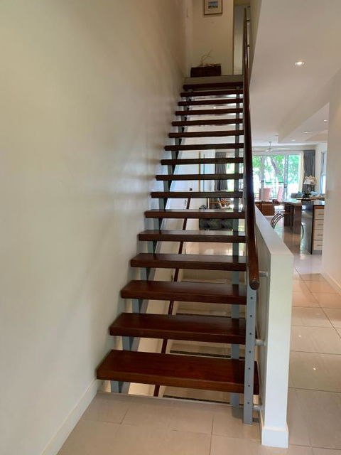 Beach House Apartment 1 - Accommodation in Brisbane 4