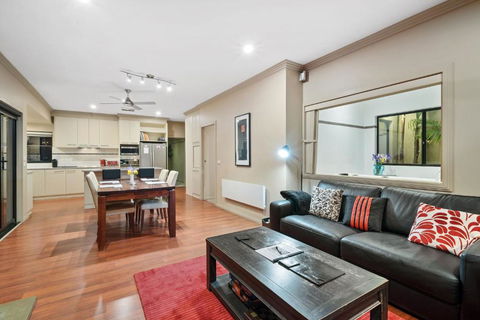 About Time Retreats Studio Seven - Accommodation in Brisbane 3