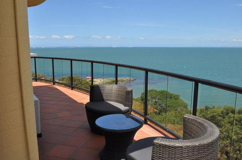 Sunset Sails Redcliffe - Accommodation in Brisbane 1