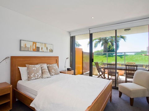 LORNE CHALET APARTMENT 10 Ask About Midweek Deals - Accommodation in Brisbane 6