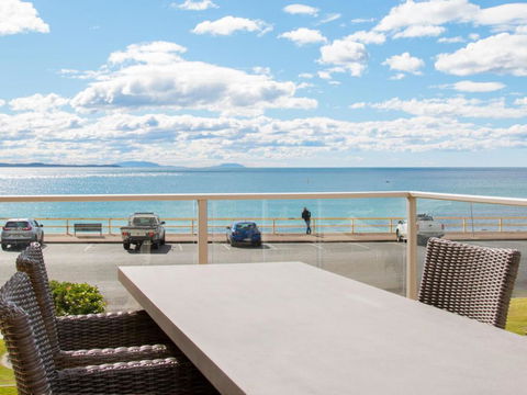 Oceanic 1 On Forster Main Beach! - Accommodation in Brisbane 5