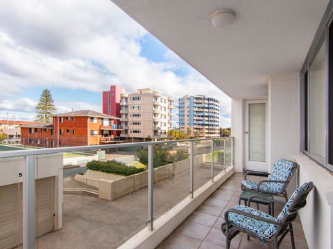Oceanic 1 On Forster Main Beach! - Accommodation in Brisbane 3