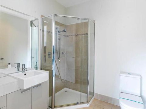 ONE LEVEL At BROADBEACH RESORT - Accommodation in Brisbane 3
