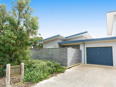 ONE LEVEL At BROADBEACH RESORT - Accommodation in Brisbane 4
