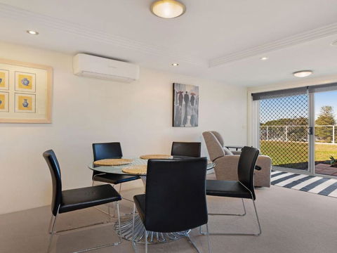 Garden Apartment At Forster Tower - Accommodation in Brisbane 1