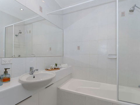 Allawah Palms Villa - Accommodation in Brisbane 2