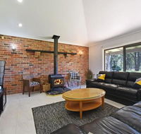 Just Listed Blaxlands Homestead the very best location in the Valley walk to everything - Accommodation in Brisbane