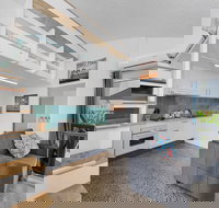 Beachfront Iglu Trinity Beach - Accommodation in Brisbane