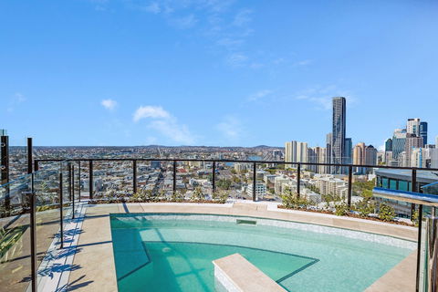 FV Dream 2 BED Apt+ Pool+ Free Parking Qfv211-16 - Accommodation in Brisbane 2