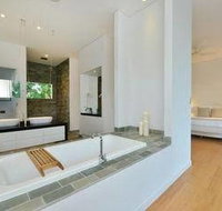 Patons Place on the Beach - Accommodation in Brisbane