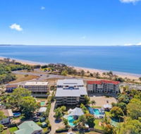 Beaches on Lammermoor Apartments - Accommodation in Brisbane