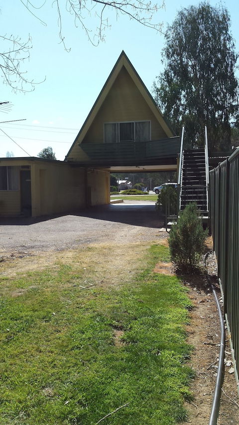 Millers Cottage Motel - Accommodation in Brisbane 1