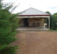 Gumtrees Cottage - Accommodation in Brisbane