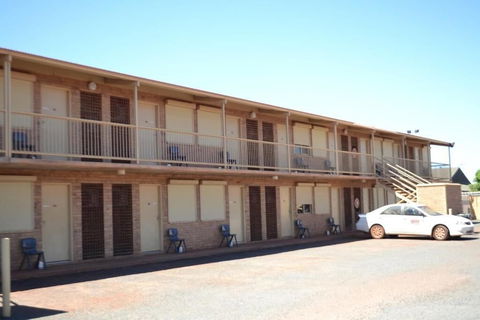 The Lodge Motel - Accommodation in Brisbane 3