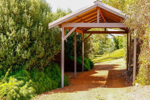 Rainbow Trail Chalets - Accommodation in Brisbane 4