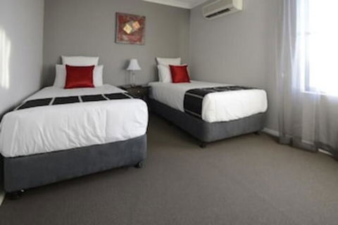 Aastro Dish Motor Inn - Accommodation in Brisbane 5