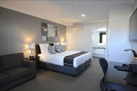 Aastro Dish Motor Inn - Accommodation in Brisbane 4