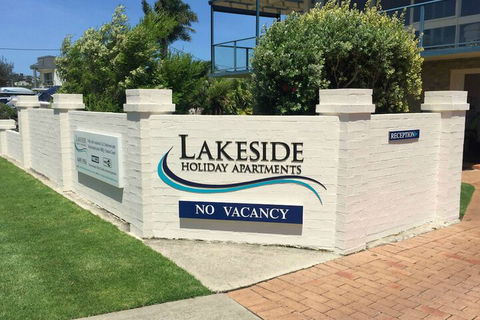 Lakeside Holiday Apartments Merimbula - Accommodation in Brisbane 1