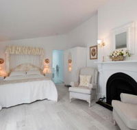 White Dove Cottage Bed  Breakfast - Accommodation in Brisbane