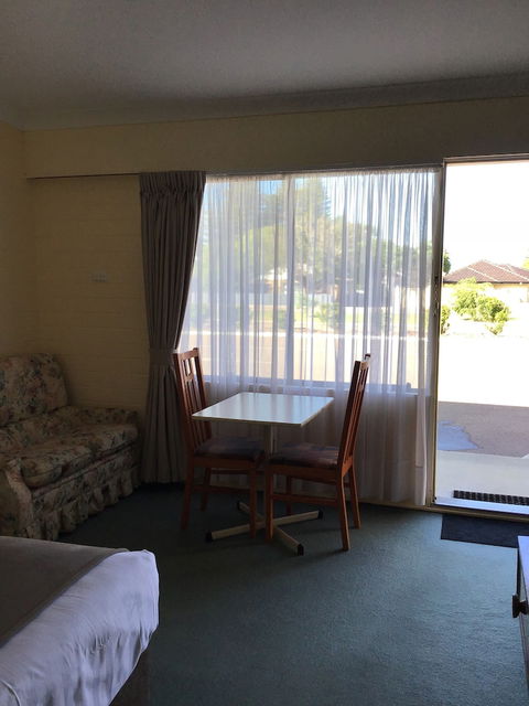 Bayview Motel - Accommodation in Brisbane 6
