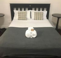 The Irish Village - Accommodation in Brisbane