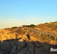 All Seasons Port Elliot Holiday House