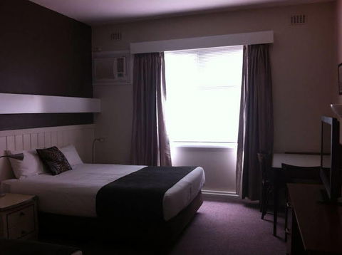 Amity Motor Inn - Accommodation in Brisbane 1