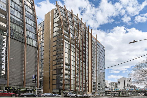 RIVER, 1BDR Melbourne Apartment - Accommodation in Brisbane 1