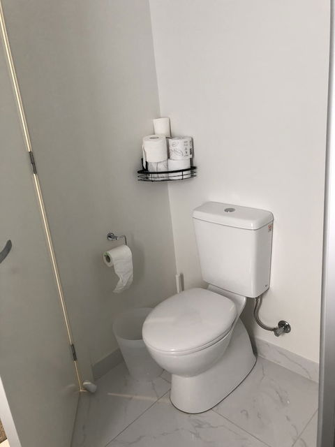 Apple House Upper Point Cook - Accommodation in Brisbane 1
