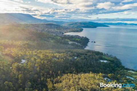 Tinderbox Retreat - Accommodation in Brisbane 0