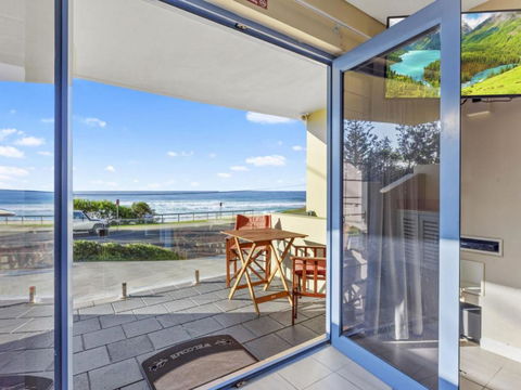 Aqua Shores Studio - Accommodation in Brisbane 1